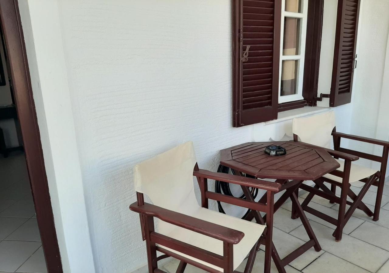 Joanna'S Rooms On The Beach Pláka Exterior foto