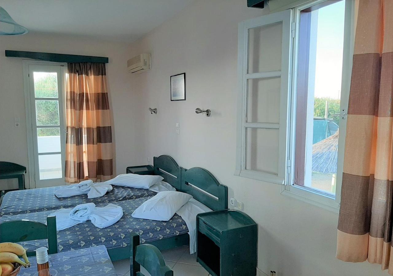 Joanna'S Rooms On The Beach Pláka Zimmer foto